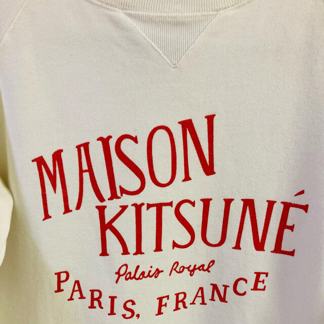 MAISON KITSUNE'(メゾンキツネ)のMAISON KITSUNEメゾンキツネ/スウェットトレーナー古着 レディースのトップス(トレーナー/スウェット)の商品写真