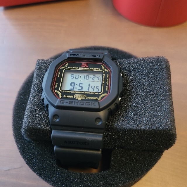 G-SHOCK(ジーショック)の551蓬莱 75周年記念G-SHOCK メンズの時計(腕時計(デジタル))の商品写真