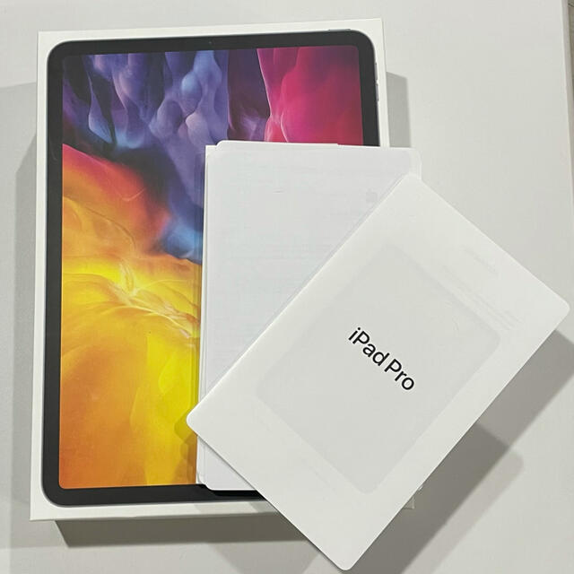 iPad pro 11インチ　第二世代　128GB セルラーモデル　simフリー