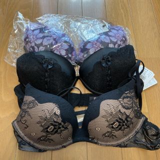 ラヴィジュール(Ravijour)の⭐︎なぎ様専用⭐︎新品・未使用B75 ブラ・ショーツセット(ブラ&ショーツセット)