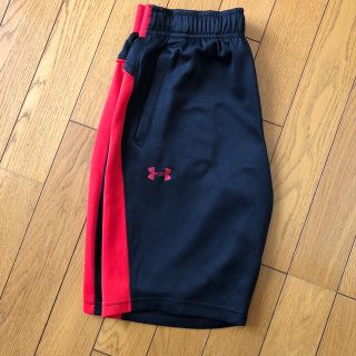 アンダーアーマー(UNDER ARMOUR)のアンダーアーマ　ハーフパンツ(パンツ/スパッツ)