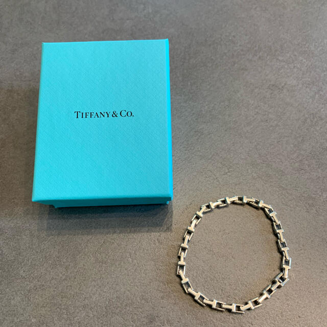 Tiffany & Co.(ティファニー)のティファニー　Tナローチェーンブレスレット レディースのアクセサリー(ブレスレット/バングル)の商品写真