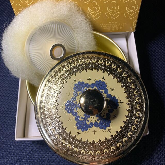 SHISEIDO (資生堂) - 昭和レトロ 資生堂 花椿会 パウダーケース SHISEIDO (資生堂) - 昭和レトロ 資生堂 花椿会 パウダーケース