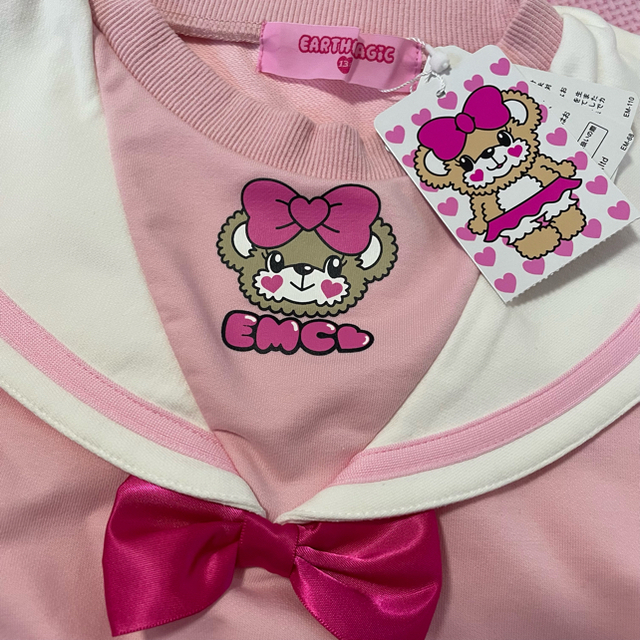 EARTHMAGIC(アースマジック)の専用 キッズ/ベビー/マタニティのキッズ服女の子用(90cm~)(ニット)の商品写真