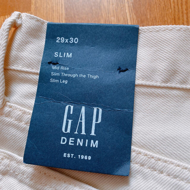 GAP(ギャップ)のGAP ホワイトデニムパンツ レディースのパンツ(デニム/ジーンズ)の商品写真