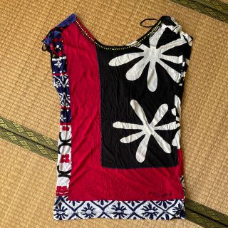 デシグアル(DESIGUAL)のデシグアルトップス(Tシャツ(半袖/袖なし))