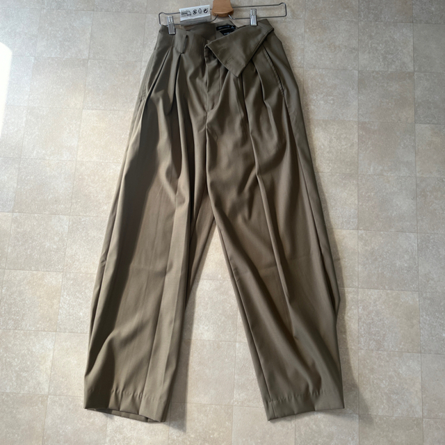 MIXSEVEN  Tacked Design Slacks Pants 1