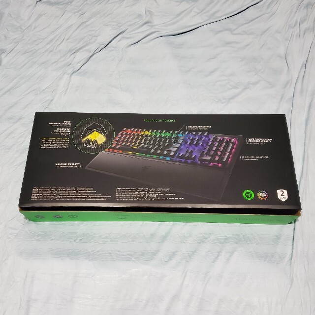 Razer BlackWidow V3 JP Yellow Switch  スマホ/家電/カメラのPC/タブレット(PC周辺機器)の商品写真