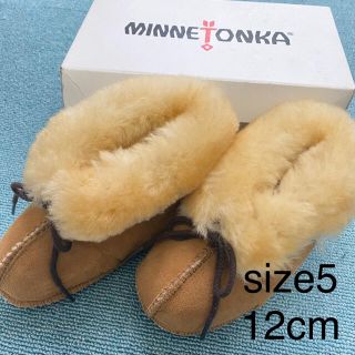 ミネトンカ(Minnetonka)のミネトンカ　ベビーシューズ　ムートン　size5/12cm/18-24m(その他)