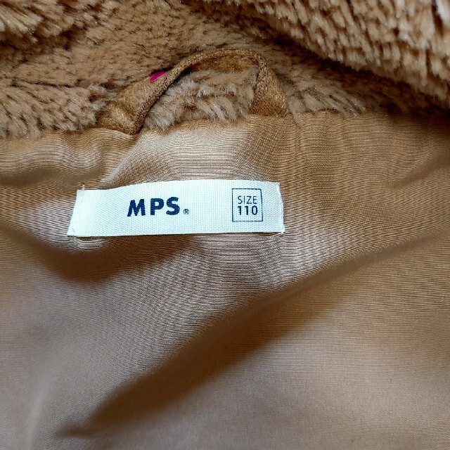 MPS(エムピーエス)のMPS　ベスト　アウター　防寒　ジャケット　女の子　子供服　サイズ110 キッズ/ベビー/マタニティのキッズ服女の子用(90cm~)(ジャケット/上着)の商品写真