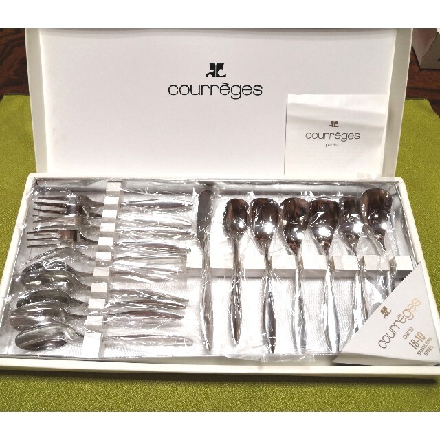 Courreges - 【未使用品】courreges カトラリー 17P セットの通販 by