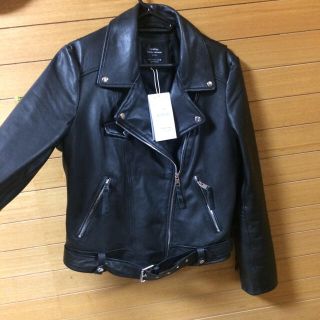 ザラ(ZARA)の今季 ZARA リアルレザー 新品タグ付き(ライダースジャケット)