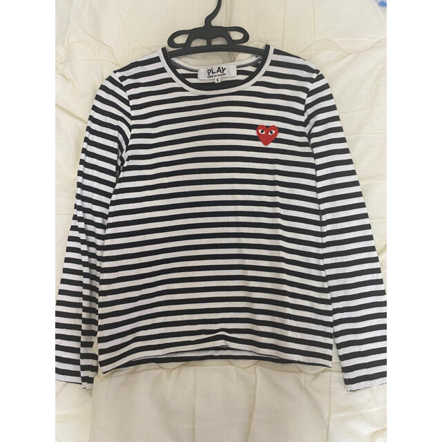 COMME des GARCONS(コムデギャルソン)のPLAY COMME des GARÇONS  コムデギャルソン　tシャツ レディースのトップス(Tシャツ(長袖/七分))の商品写真