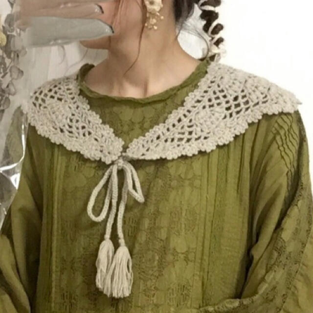 SM2(サマンサモスモス)のSM2＊手編みかぎ針ニット付け衿 レディースのアクセサリー(つけ襟)の商品写真
