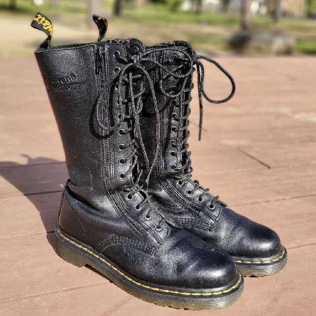 Dr.Martens(ドクターマーチン)の【ドクターマーチン】男女兼用ブーツ 14ホール UK6 レディースの靴/シューズ(ブーツ)の商品写真