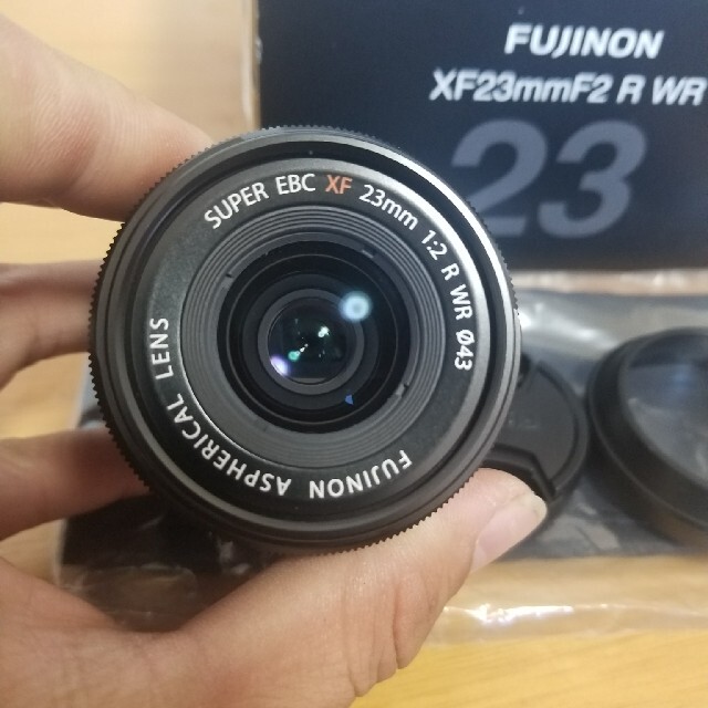 　FUJIFILM フジノン XF23mm F2 R WR スマホ/家電/カメラのカメラ(レンズ(単焦点))の商品写真