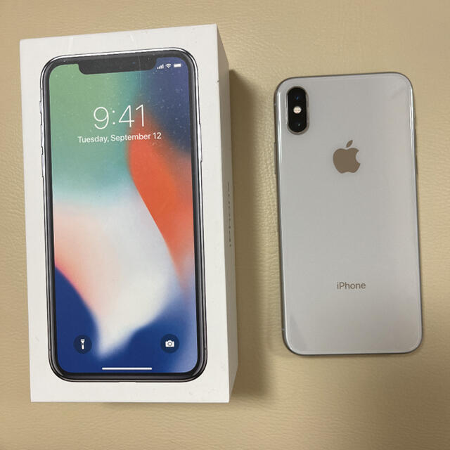 iPhoneX silver 64GB docomo SIMフリー