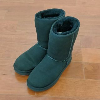 アグ(UGG)のUGG ムートンブーツ 黒 ミドル丈 24cm(ブーツ)