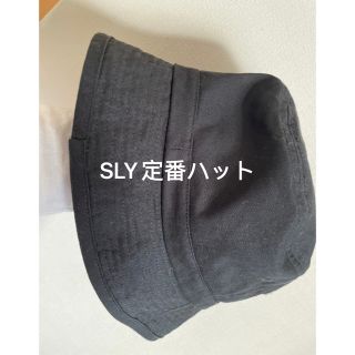 スライ(SLY)のSLY  定番ハット　ブラック　(ハット)