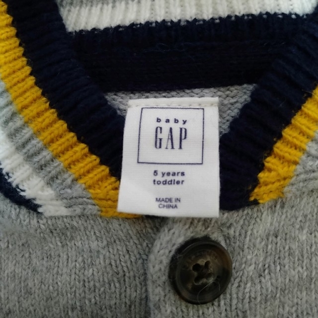 babyGAP(ベビーギャップ)のriri様♡babyGAP スタジャン風カーディガン 110cm キッズ/ベビー/マタニティのキッズ服男の子用(90cm~)(カーディガン)の商品写真