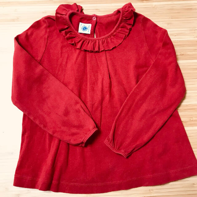 PETIT BATEAU(プチバトー)の🇫🇷プチバトー  カットソー長袖　赤 5ans 110cm キッズ/ベビー/マタニティのキッズ服女の子用(90cm~)(Tシャツ/カットソー)の商品写真