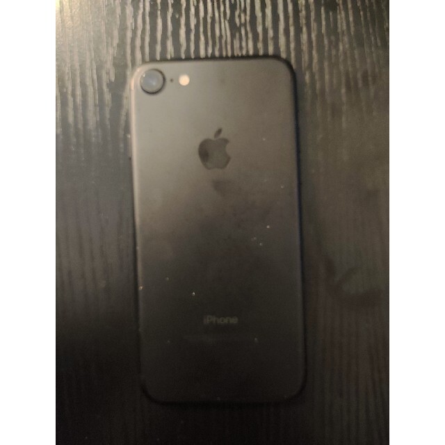 Apple(アップル)のiPhone 7 128G スマホ/家電/カメラのスマートフォン/携帯電話(スマートフォン本体)の商品写真