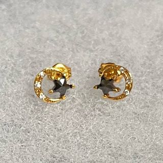 スタージュエリー(STAR JEWELRY)のスタージュエリー　18kイエローゴールド　スターカットブラックダイヤピアス(ピアス)