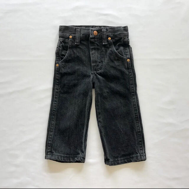 Wrangler(ラングラー)のUsed Wrangler black jeans キッズ/ベビー/マタニティのキッズ服男の子用(90cm~)(パンツ/スパッツ)の商品写真