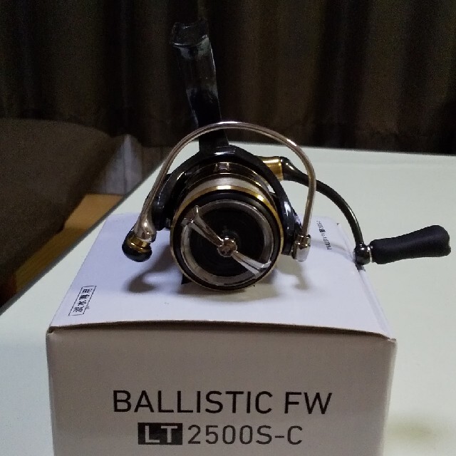 DAIWA(ダイワ)のサスケ様専用   ダイワ 19バリスティック FW LT2500S-C淡水専用 スポーツ/アウトドアのフィッシング(リール)の商品写真