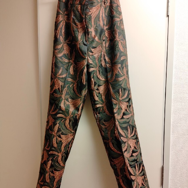 TODAYFUL(トゥデイフル)のJacquard Slit Trousers -ORANGE レディースのパンツ(カジュアルパンツ)の商品写真