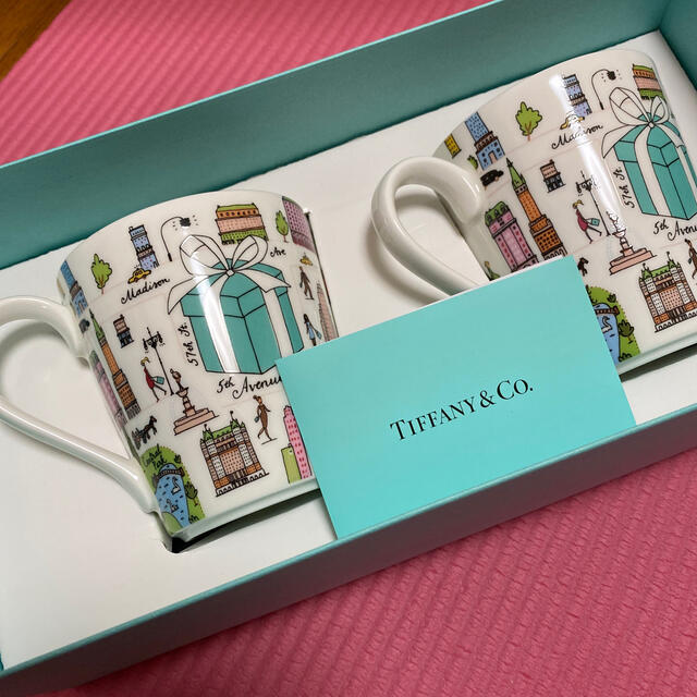 Tiffany & Co.(ティファニー)のティファニーペアマグ インテリア/住まい/日用品のキッチン/食器(グラス/カップ)の商品写真