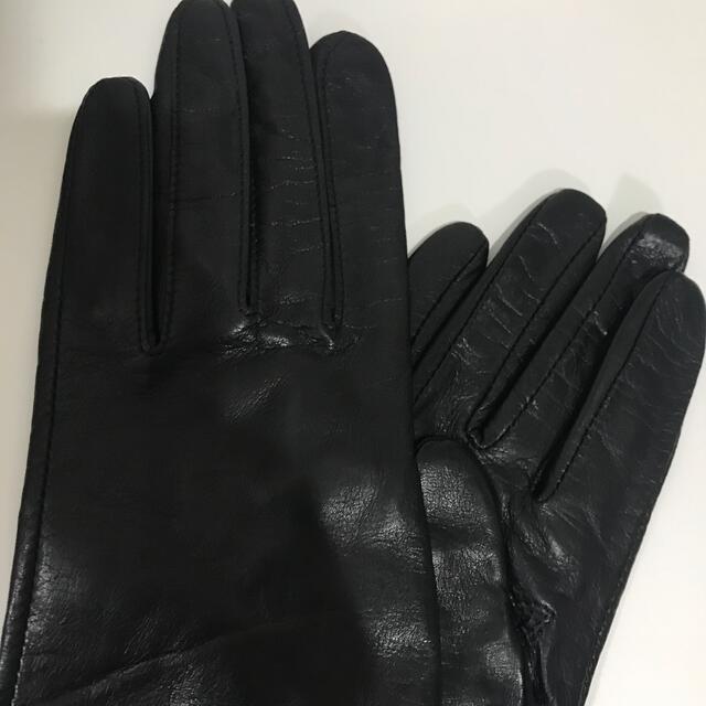 髙島屋(タカシマヤ)の新品 革手袋 ラビットファー付き 黒 レディースのファッション小物(手袋)の商品写真