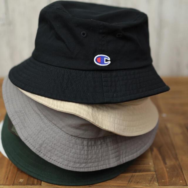 Champion(チャンピオン)のchampion バケットハット　コットン　ツイル　黒　ブラック レディースの帽子(ハット)の商品写真