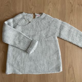 ザラ(ZARA)のzara グレーセーター　104(ニット)