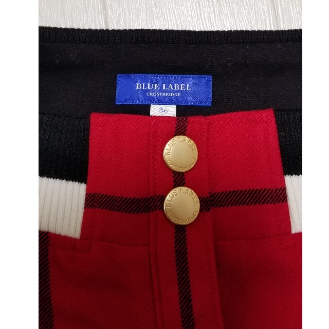 BURBERRY BLUE LABEL(バーバリーブルーレーベル)のBLUE LABEL CRESTBRIDGE チェック柄タイトスカート レディースのスカート(ひざ丈スカート)の商品写真