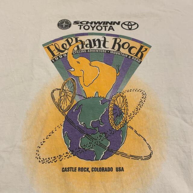 GILDAN(ギルタン)のGILDAN「SCHWINN TOYOTA Elephant Rock」Tシャツ メンズのトップス(Tシャツ/カットソー(半袖/袖なし))の商品写真