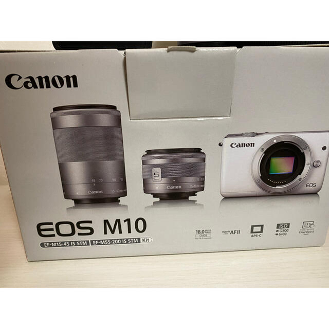 Canon EOS M10 Wズームキット WH レンズ2個付属