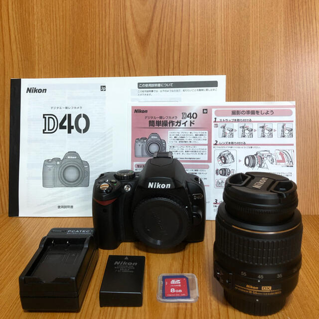 Nikon(ニコン)のたー様専用　レンズは新品　Nikon  D40 シャッター数は2253回 スマホ/家電/カメラのカメラ(デジタル一眼)の商品写真