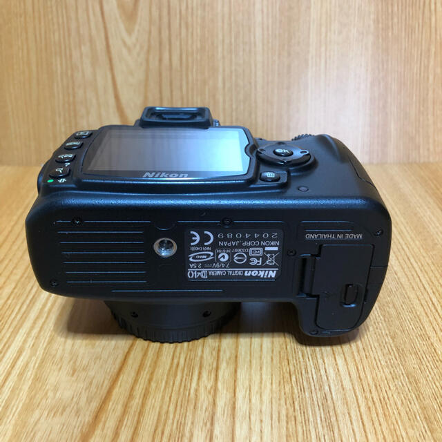 Nikon(ニコン)のたー様専用　レンズは新品　Nikon  D40 シャッター数は2253回 スマホ/家電/カメラのカメラ(デジタル一眼)の商品写真