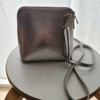 ジャーナルスタンダード(JOURNAL STANDARD)のJOURNAL STANDARD BEVINI シルバーショルダーバッグ(ショルダーバッグ)