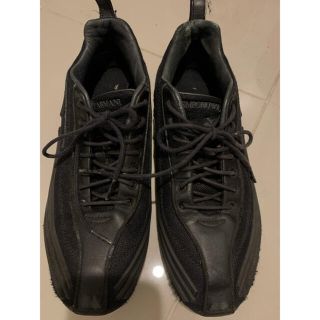 エンポリオアルマーニ(Emporio Armani)のEMPORIO ARMANI × MIZUNO　スニーカー　黒(スニーカー)