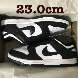 ナイキ(NIKE)の3000円クーポン可！ナイキ ウィメンズ ダンク ロー パンダ 23.0cm(スニーカー)