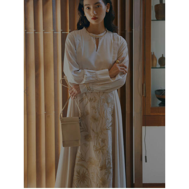 Ameri VINTAGE(アメリヴィンテージ)のAmeri  新品★ MADELYN EMBROIDERY DRESS★ レディースのワンピース(ロングワンピース/マキシワンピース)の商品写真