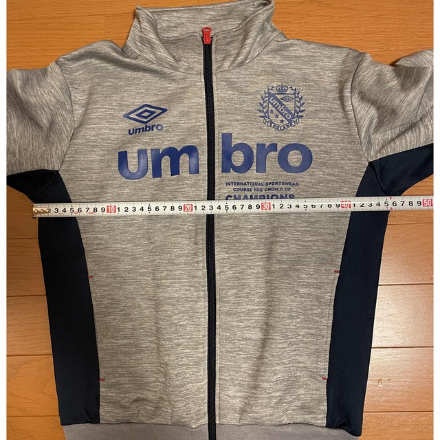 UMBRO(アンブロ)のアンブロ　UMBRO ジャージ上　ジュニア　150cm キッズ/ベビー/マタニティのキッズ服男の子用(90cm~)(ジャケット/上着)の商品写真