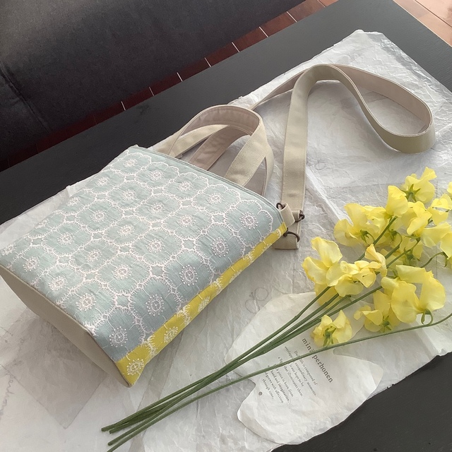 大特価特価 milk様♡ご予約♡専用♡ランチトート♡ミニトート♡調整可能なショルダー紐の通販 by しぇりʕ•ᴥ•ʔ's shop|ラクマ 新作登場得価