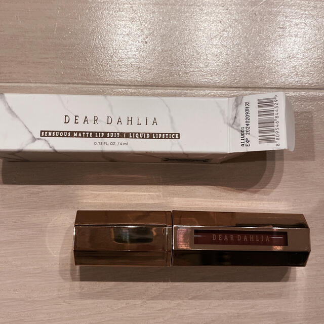 dear dahlia セェンシュアスリップスーツ　confident コスメ/美容のベースメイク/化粧品(口紅)の商品写真
