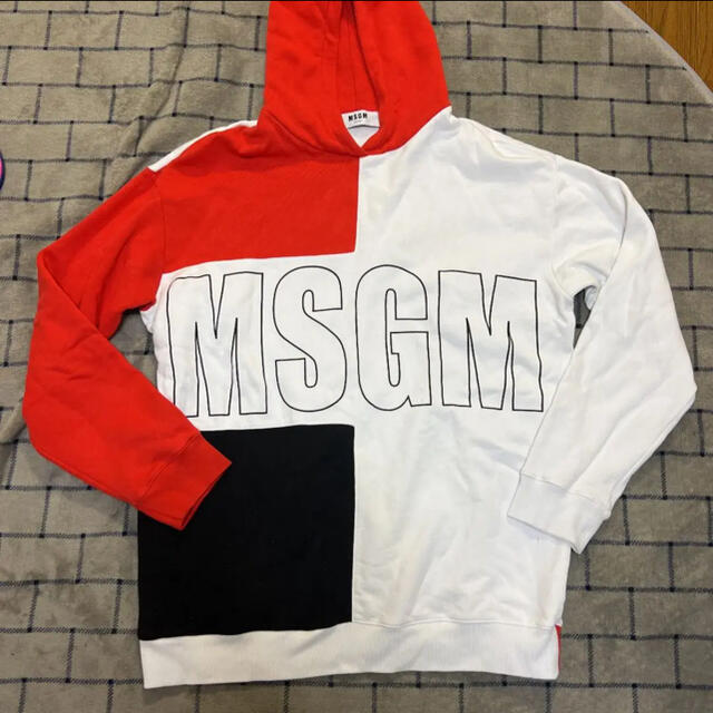 MSGM パーカー