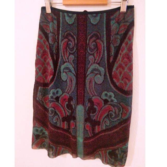 VIVIENNE TAM(ヴィヴィアンタム)のビビアンタム  スカート レディースのスカート(ひざ丈スカート)の商品写真