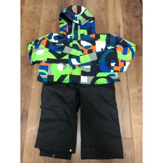 クイックシルバー(QUIKSILVER)のまゆぽん様専用　QUIKSILVER スキーウェア　Lサイズ　上下セット(ウエア)