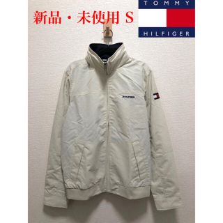 トミーヒルフィガー(TOMMY HILFIGER)の【新品】TOMMY HILFIGER トミー ナイロンジャケット ベージュ S(ナイロンジャケット)